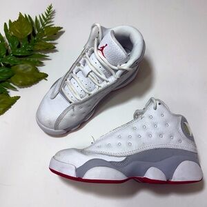 Air Jordan 13 Retro βWolf Greyβ Unisex Toddler Size 12 Sneakers